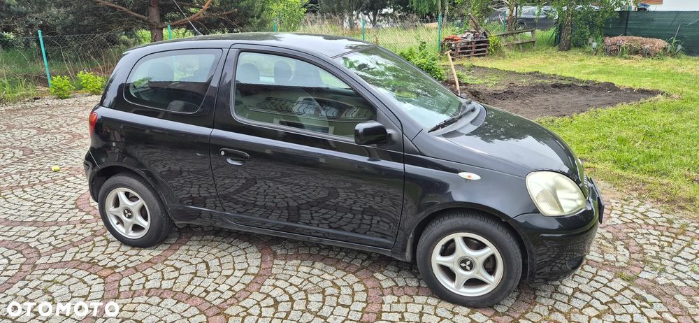 Toyota Yaris 1.0 Base - 7