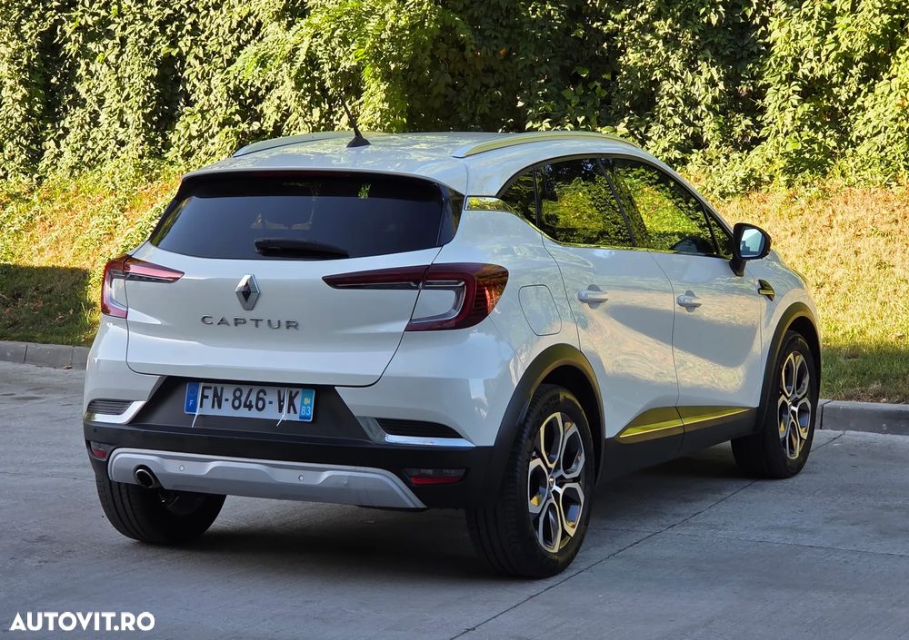 Renault Captur BLUE dCi 115 EDC INTENS - 11