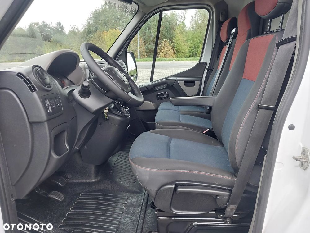 Renault Renault Master 6 Biegowy 2.3dci 135 km L2H2 Klimatyzacja - 17