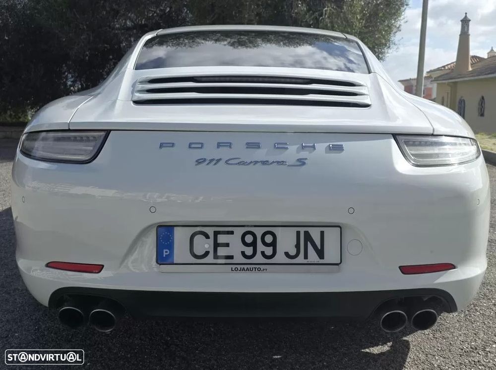 Porsche 911 Série F - 16