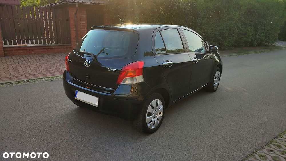 Toyota Yaris 1.0 VVT-i Edition - 38