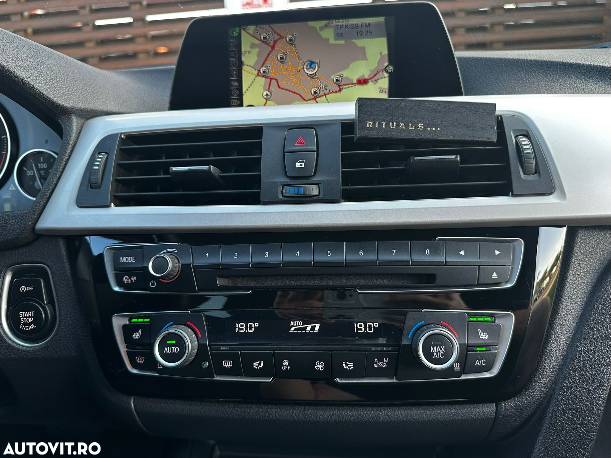 BMW Seria 3 320d Efficient Dynamic Edition Aut. - 15