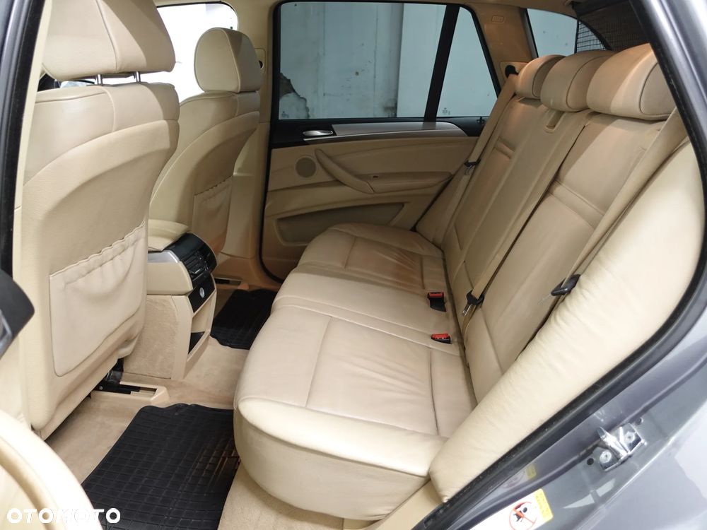 BMW X5 xDrive30d - 22