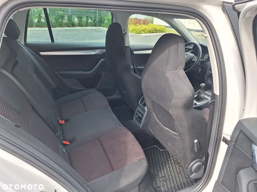 Skoda Octavia 1.8 TSI Edition - 25