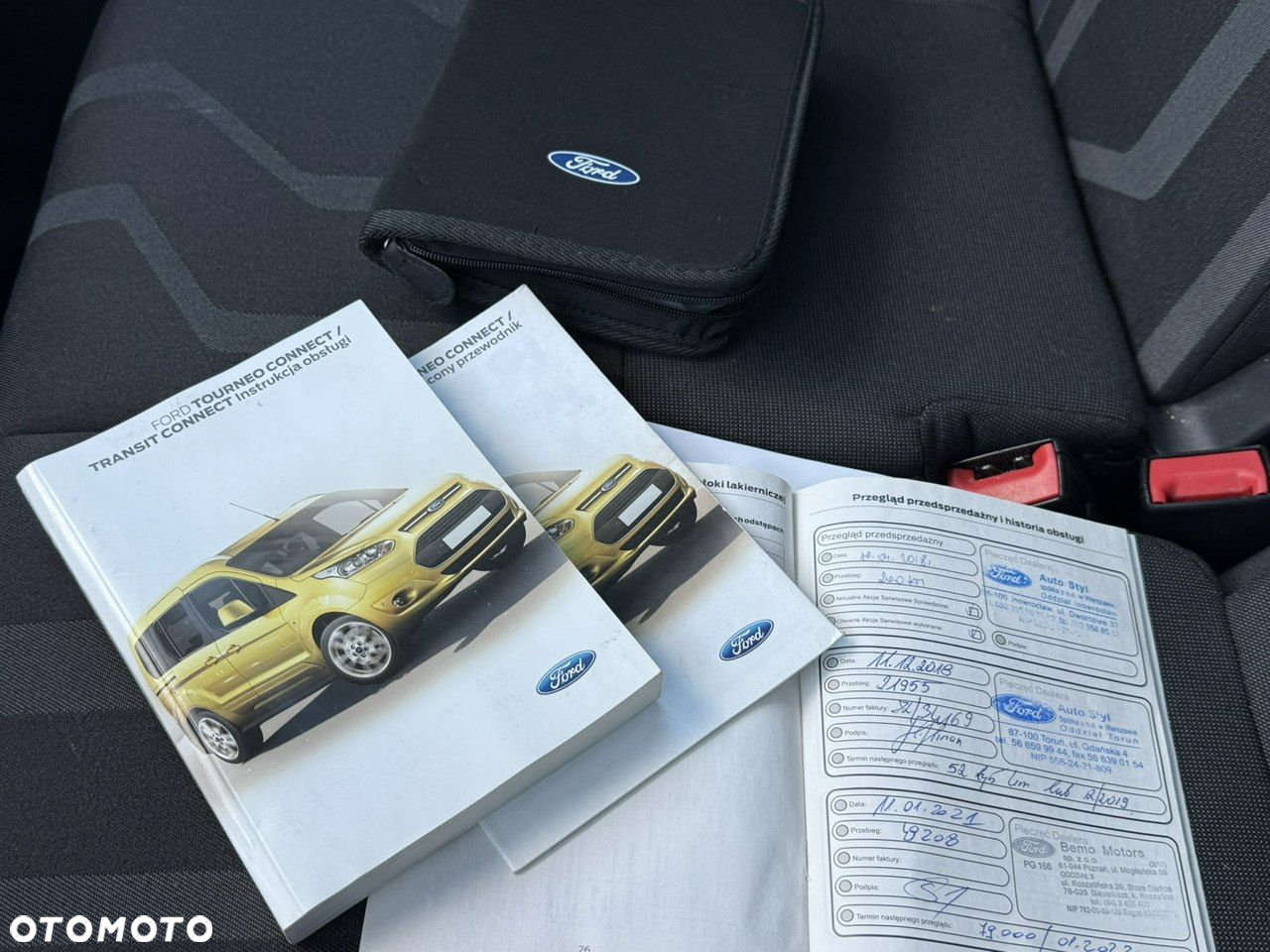 Ford Transit Connect - 20