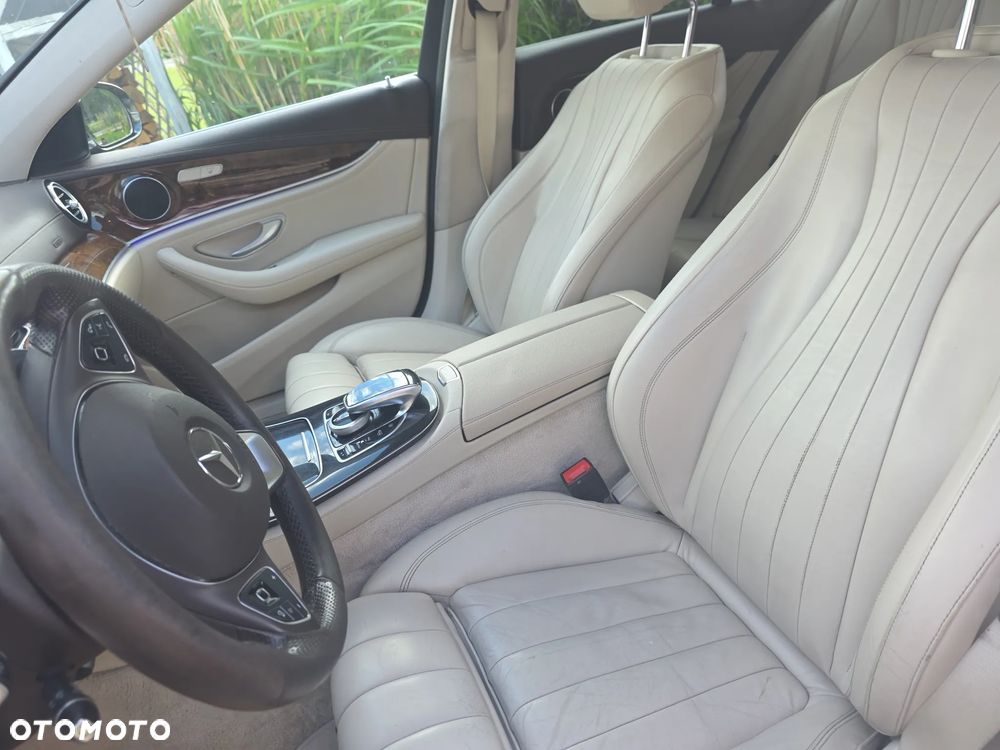 Mercedes-Benz Klasa E 220 d 9G-TRONIC - 6