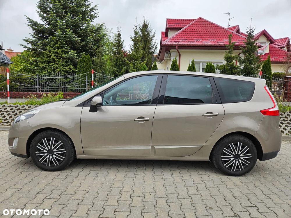Renault Grand Scenic 1.6 16V 110 Dynamique - 2
