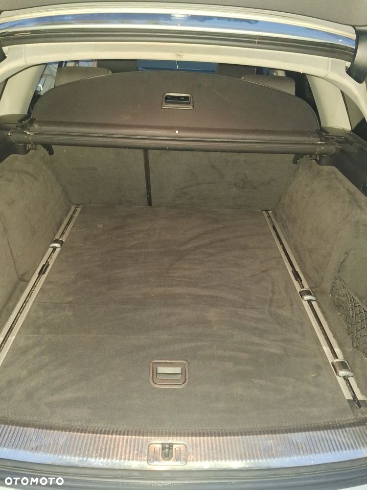 Audi A6 Avant 2.0 TDI - 9