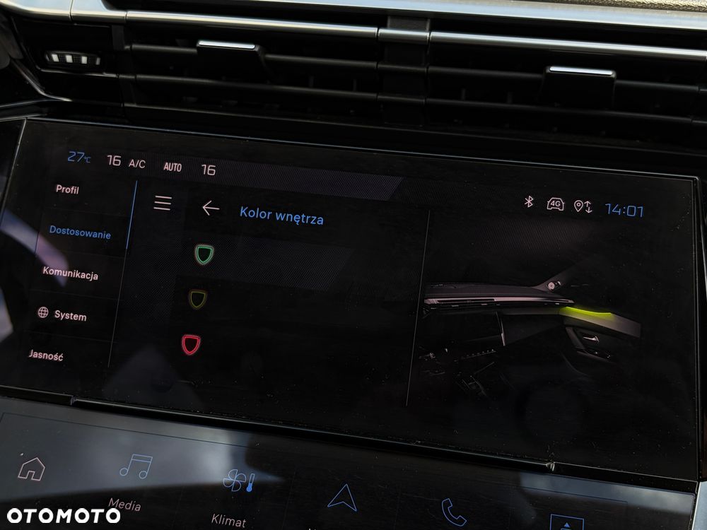 Peugeot 308 BlueHDi 130 EAT8 Allure Pack - 21