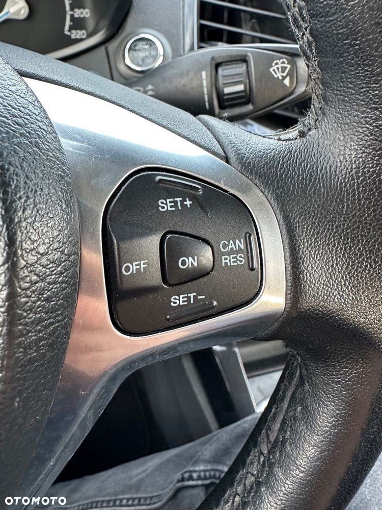 Ford EcoSport 1.5 TDCi TITANIUM - 12