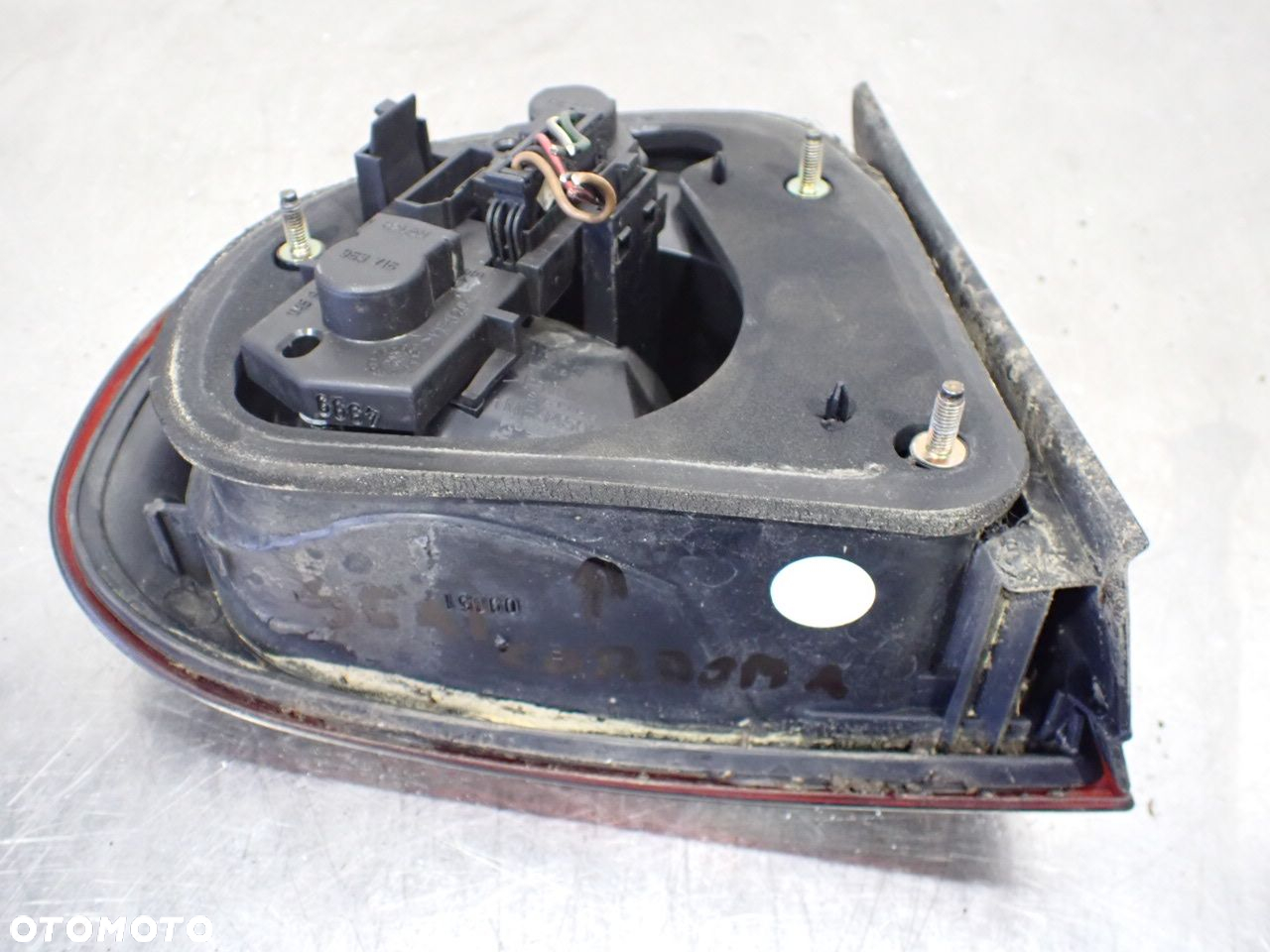 LAMPA PRAWA TYLNA DYMIONA SEAT TOLEDO II 1M5945096B - 7