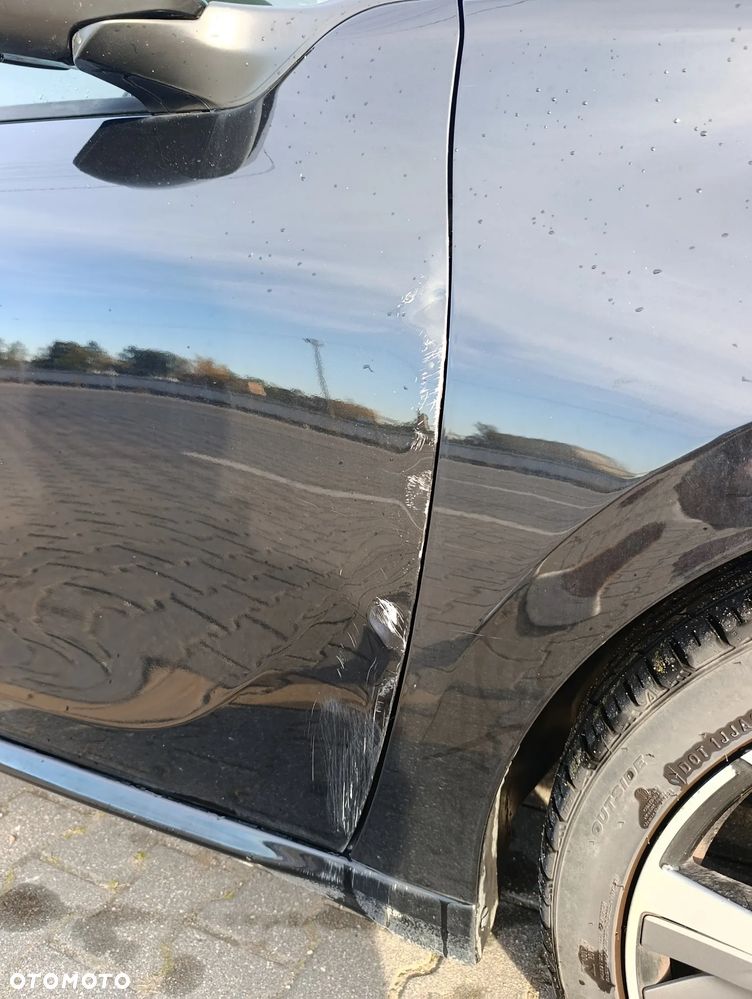 Peugeot 208 - 11