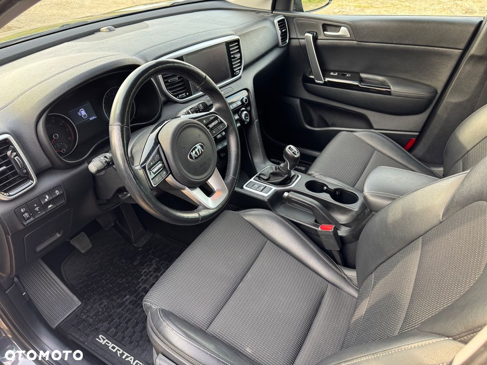 Kia Sportage 1.6 T-GDI Black Edition 2WD - 19