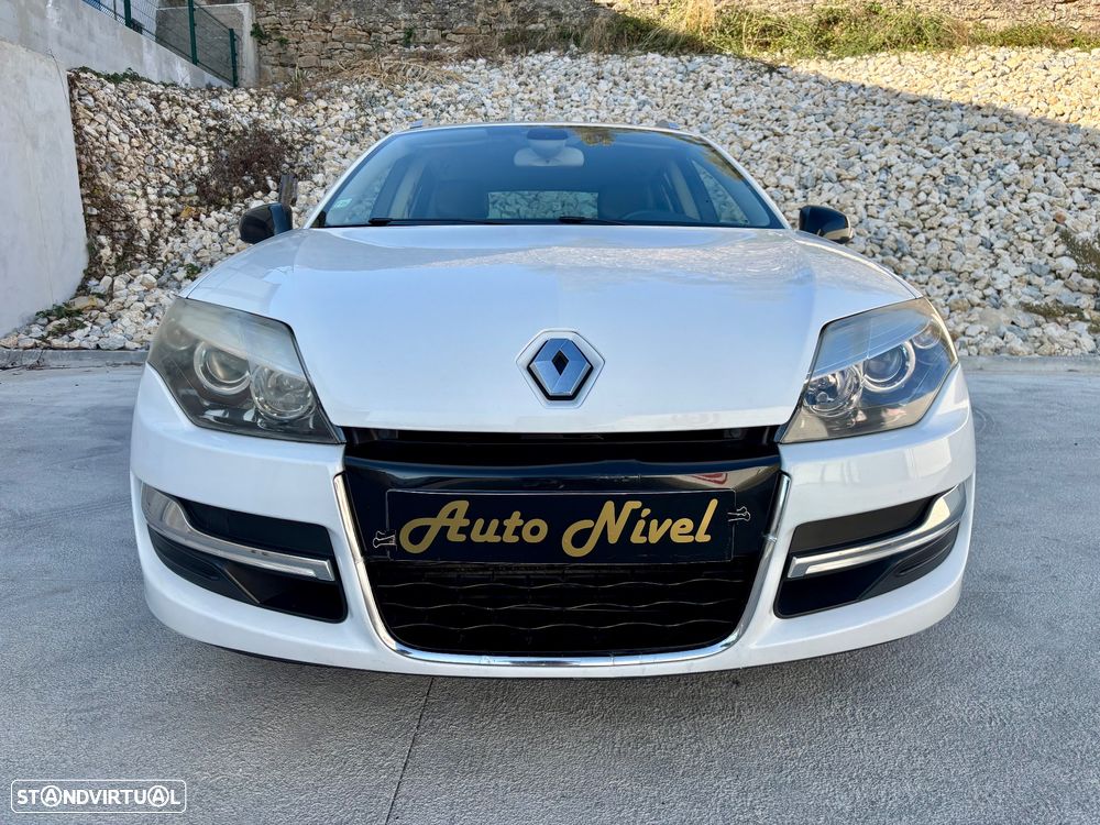 Renault Laguna Break 1.5 dCi SE Black Line 110g - 12