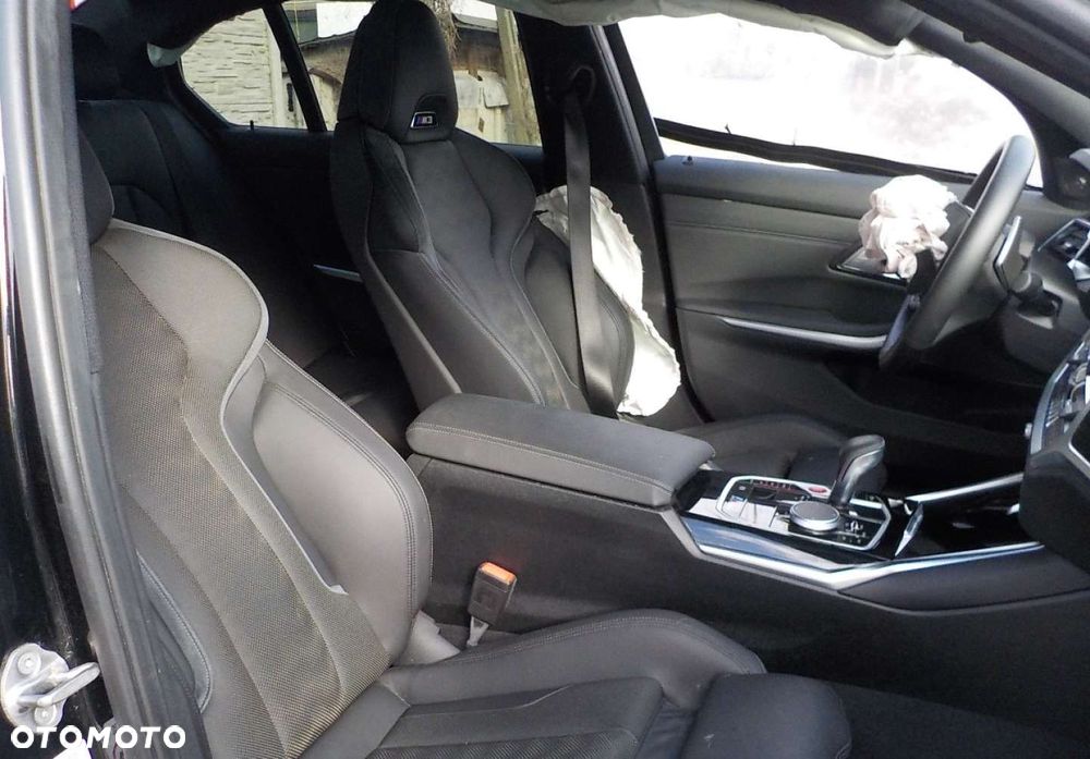 BMW M3 M Competition xDrive sport - 32