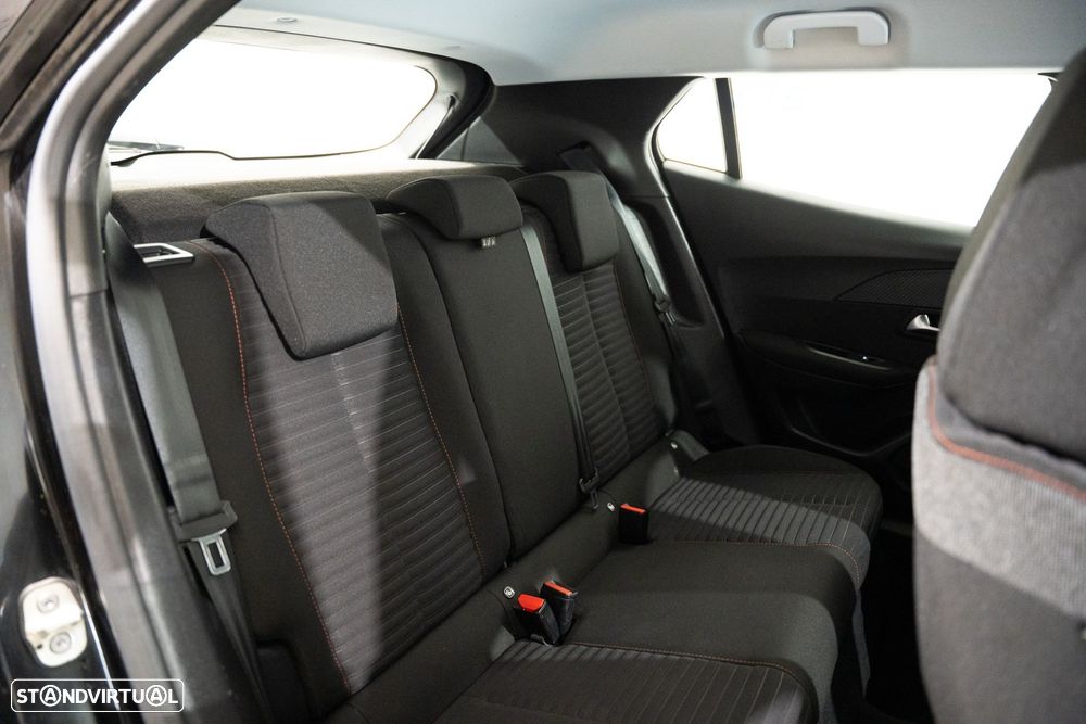 Peugeot 2008 1.2 PureTech Active - 15