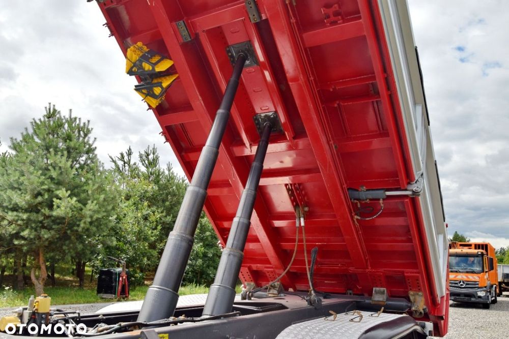 Mercedes-Benz Arocs 4145 - 18