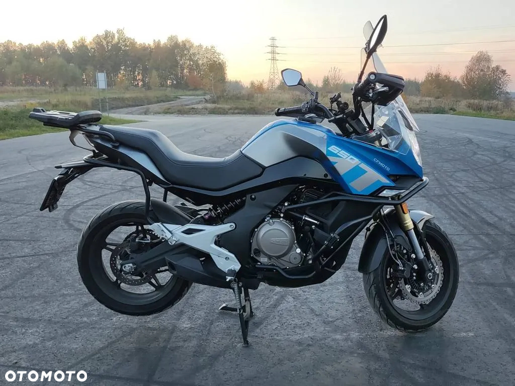 CFMoto 650 MT - 13