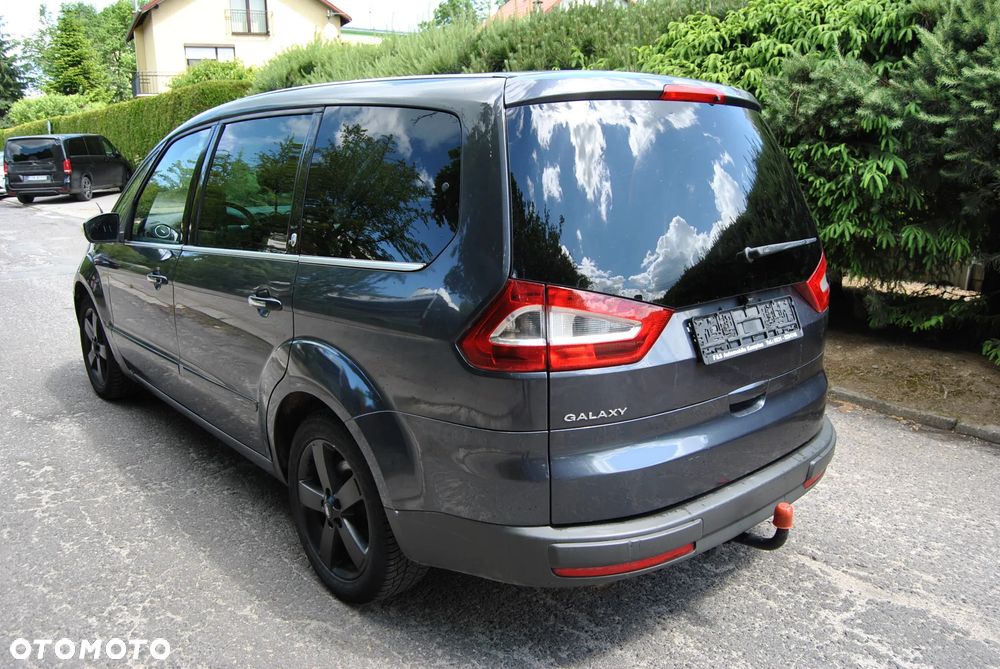 Ford Galaxy 2.0 Concept - 6