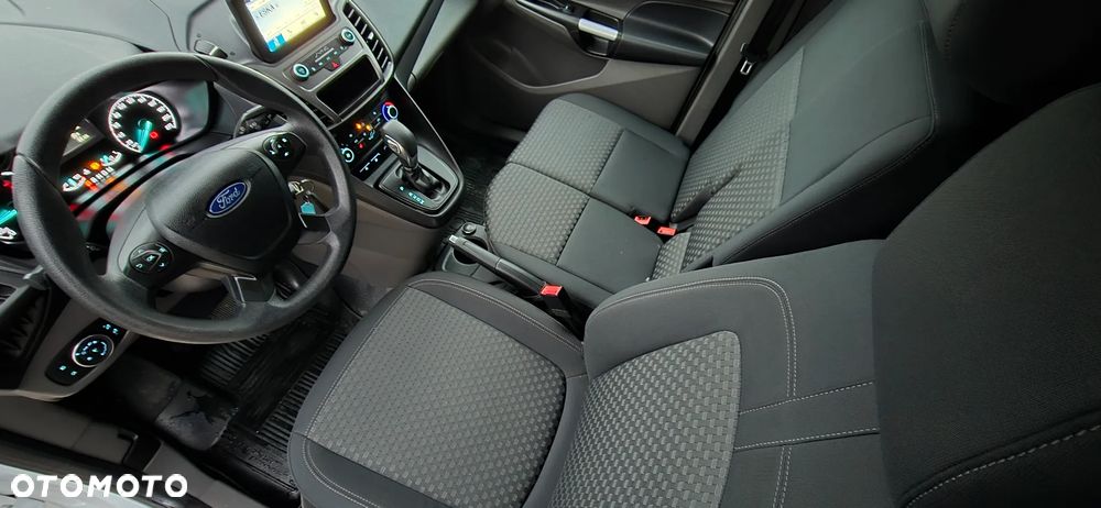 Ford Transit Connect - 8