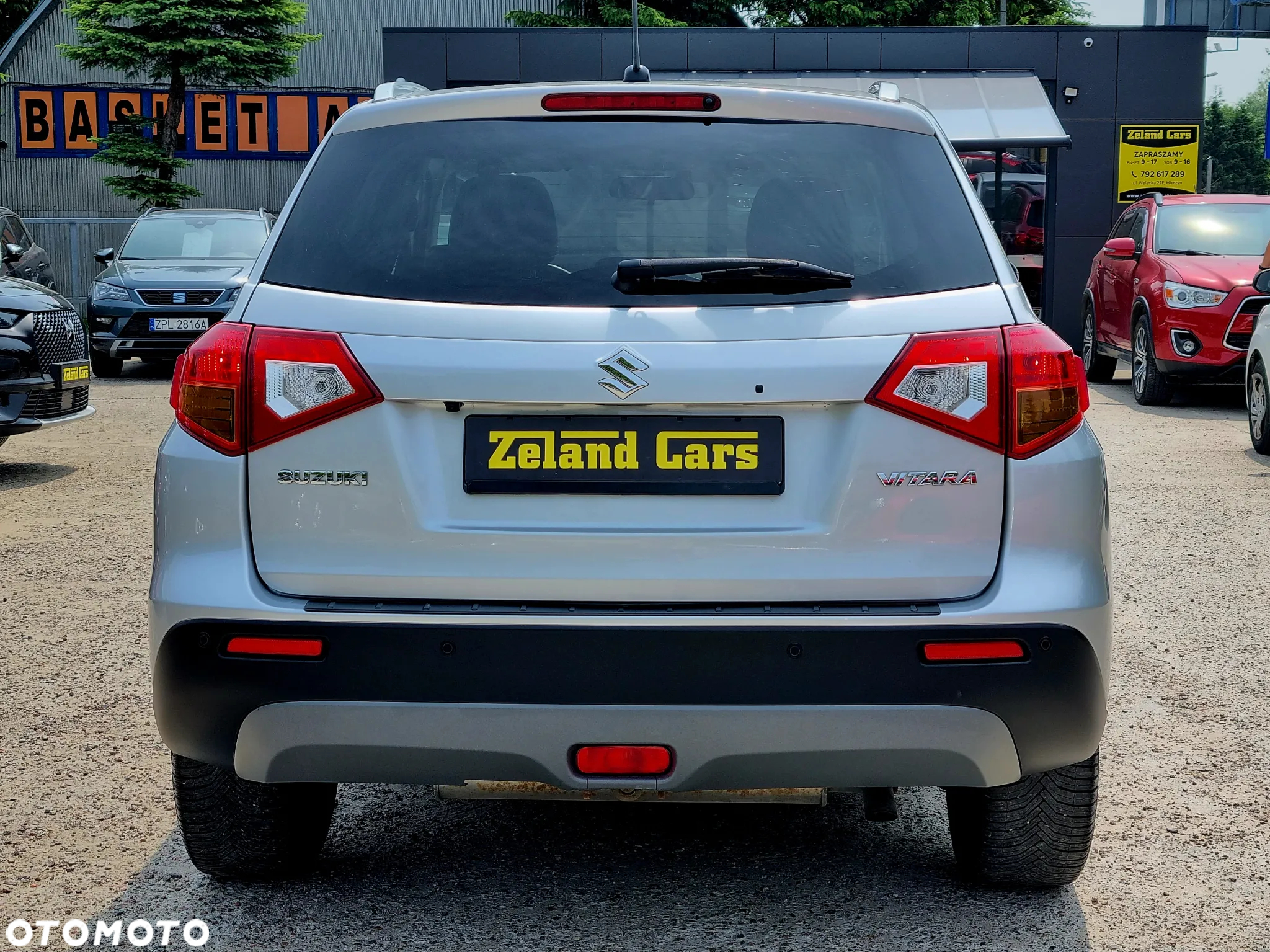 Suzuki Vitara 1.4 Boosterjet Premium 2WD - 9