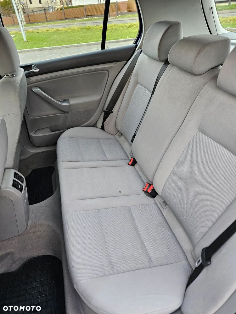 Volkswagen Golf 1.9 TDI Goal - 16