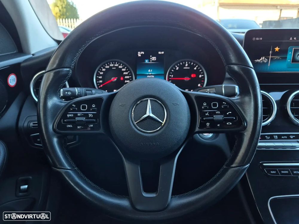 Mercedes-Benz C 200 - 21