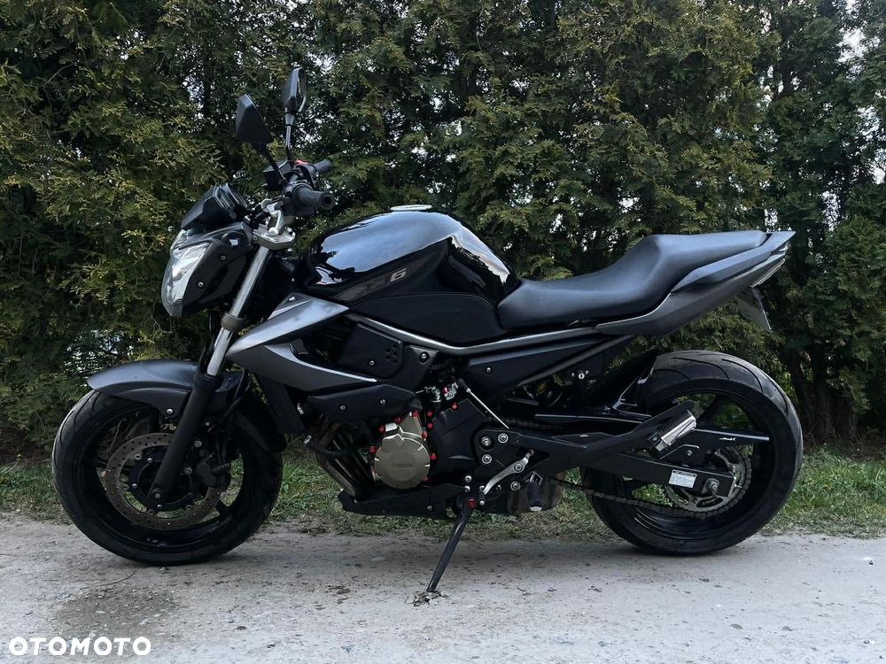Yamaha XJ - 2