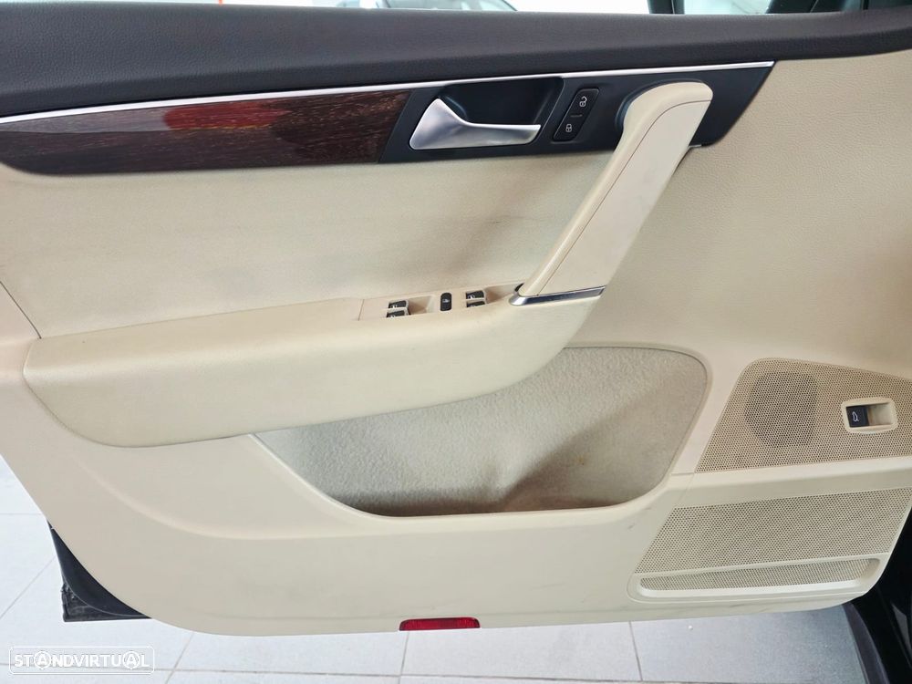 VW Passat 1.4 GNV Trendline - 8