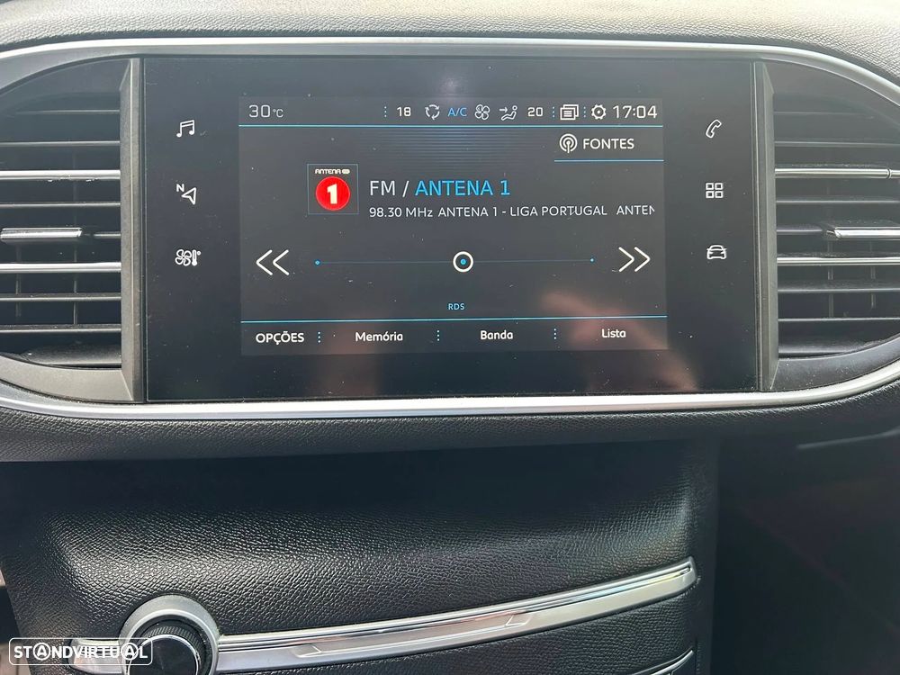 Peugeot 308 1.5 BlueHDi Allure Pack EAT8 - 22