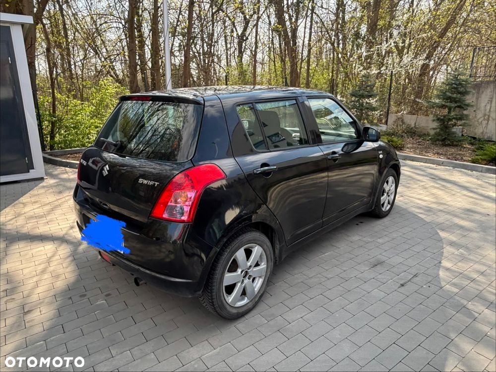 Suzuki Swift 1.3 DDiS GLX / Comfort - 3