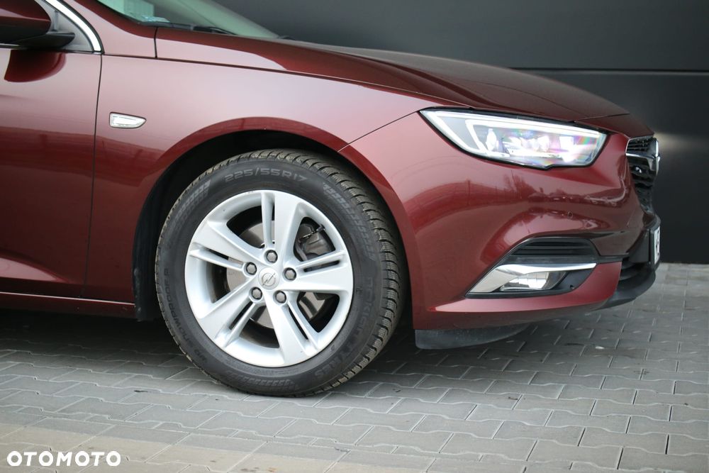 Opel Insignia 1.5 T Innovation S&S - 13