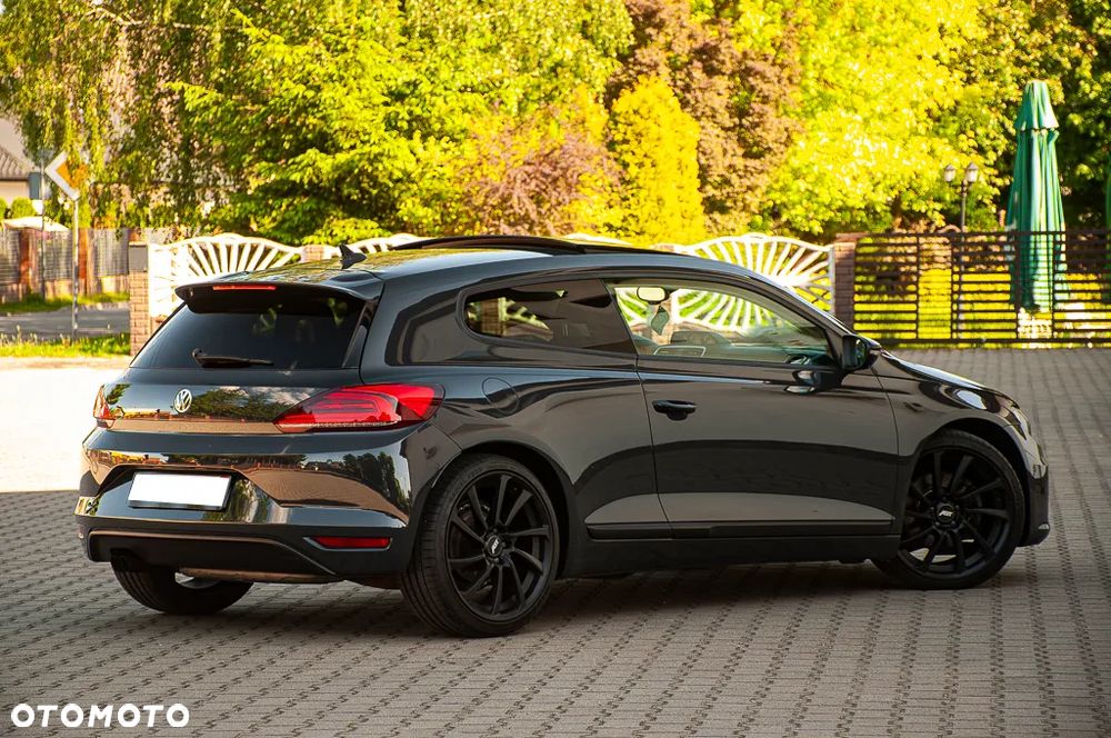 Volkswagen Scirocco 2.0 TSI (BlueMotion Technology) DSG - 12