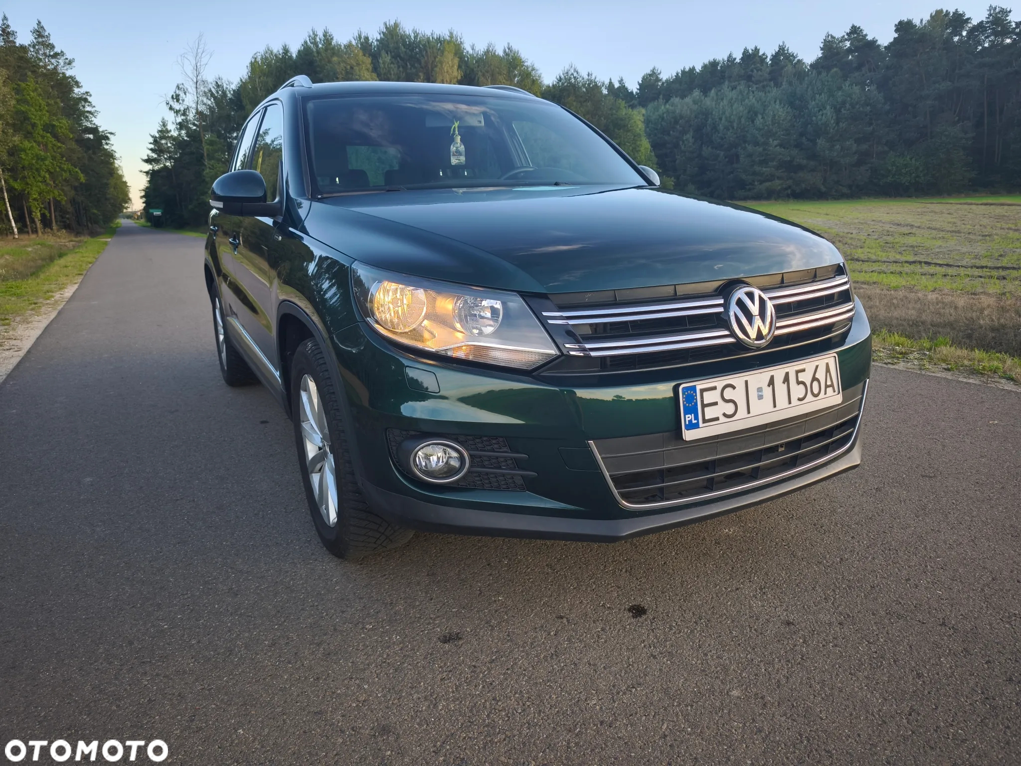 Volkswagen Tiguan 1.4 TSI DSG BlueMotion Technology Lounge Sport & Style - 4