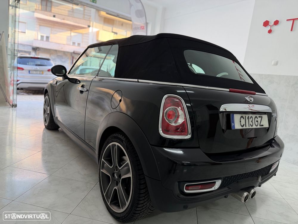 MINI Cabrio Cooper SD - 4