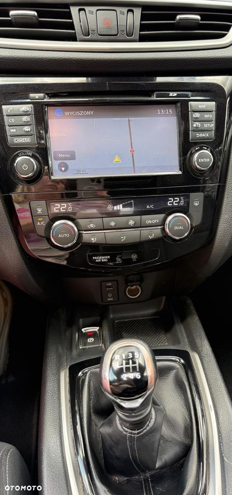 Nissan X-Trail 1.6 DIG-T N-Connecta 2WD - 16