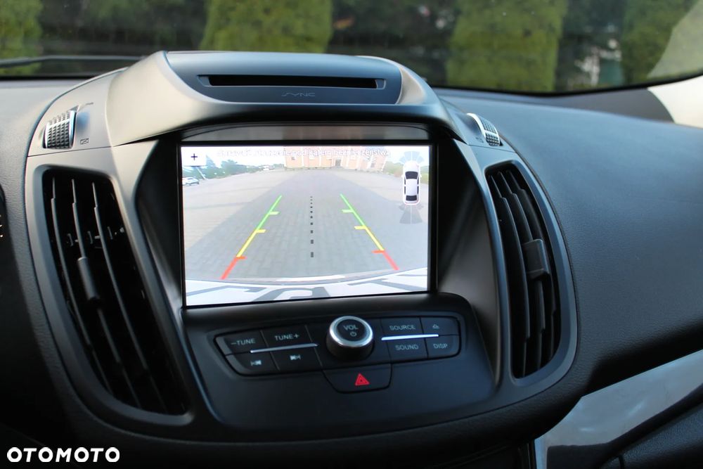 Ford Kuga - 34