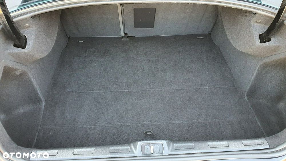 Citroën C5 2.0i 16V Exclusive Equilibre Navi - 34