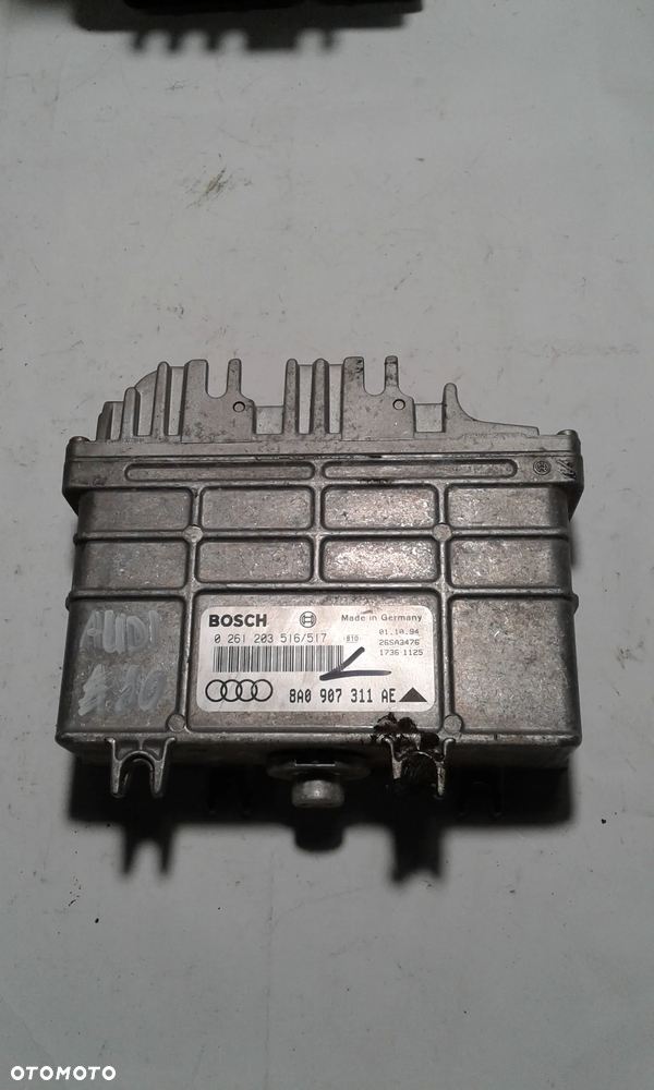KOMPUTER AUDI 80 B4 2.0 8A0907311AE