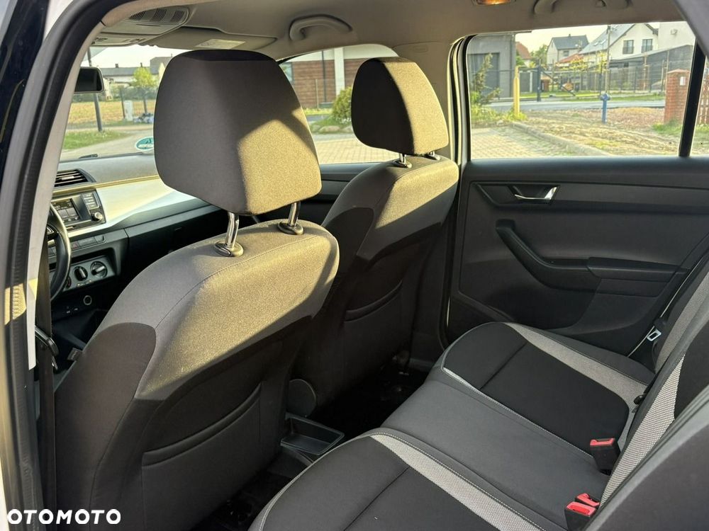 Skoda Fabia 1.0 MPI Edition - 11