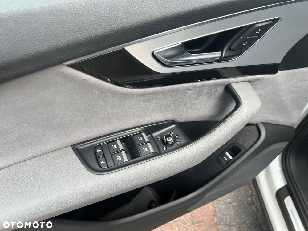 Audi Q7 - 19