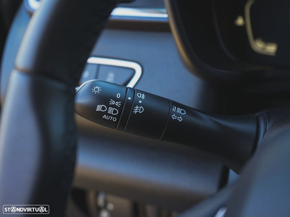 Renault Kadjar TCe 140 GPF BUSINESS EDITION - 17