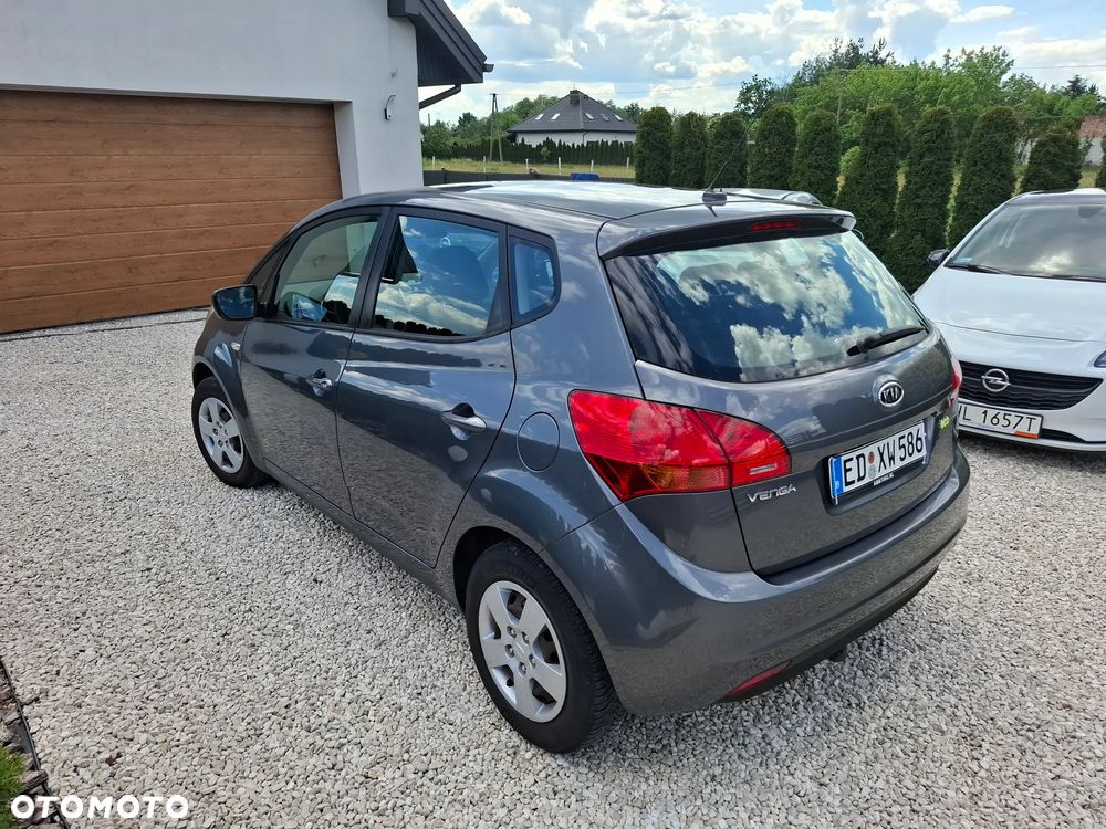 Kia Venga 1.4 CVVT Attract - 14