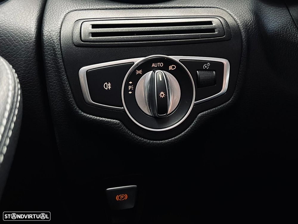 Mercedes-Benz GLC 300 - 36