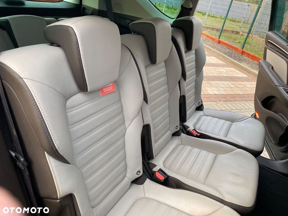 Renault Espace 1.8 TCe Energy Magnetic EDC 7os - 9