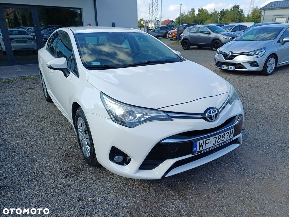 Toyota Avensis 1.8 Selection - 9