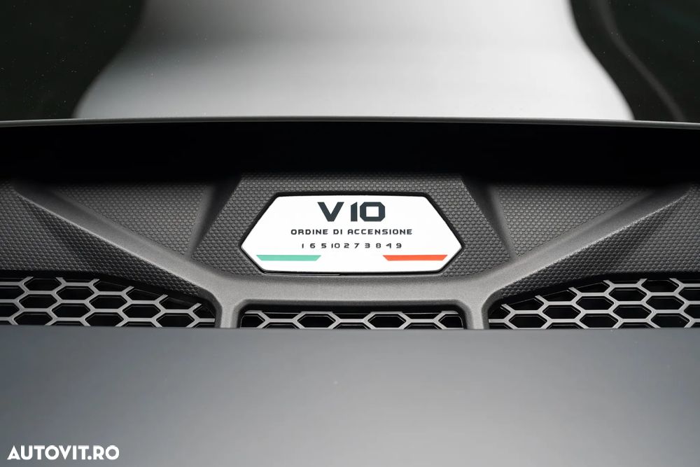 Lamborghini Huracan EVO - 25