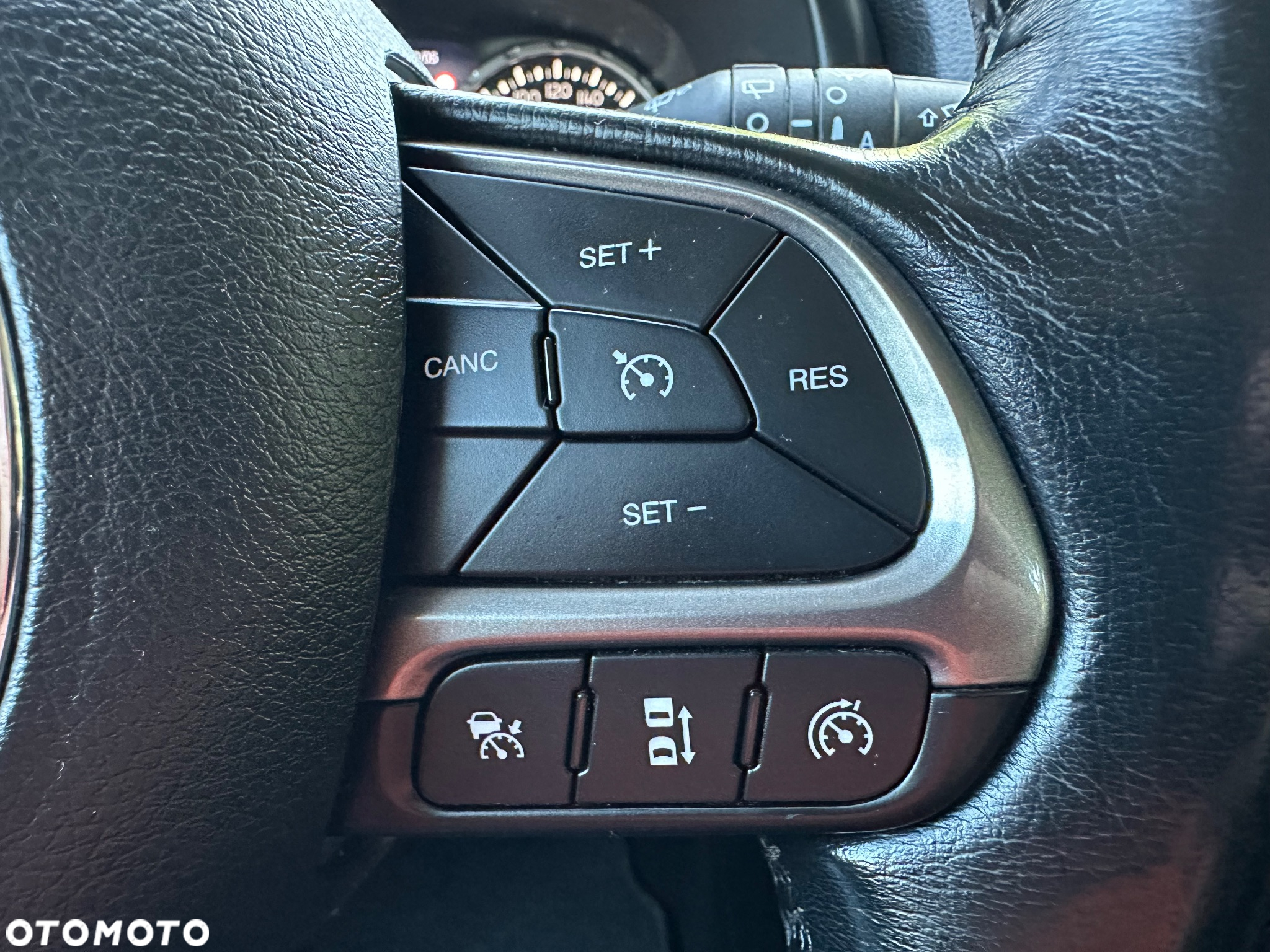 Jeep Renegade 1.3 GSE T4 Turbo Limited 4x4 S&S - 27