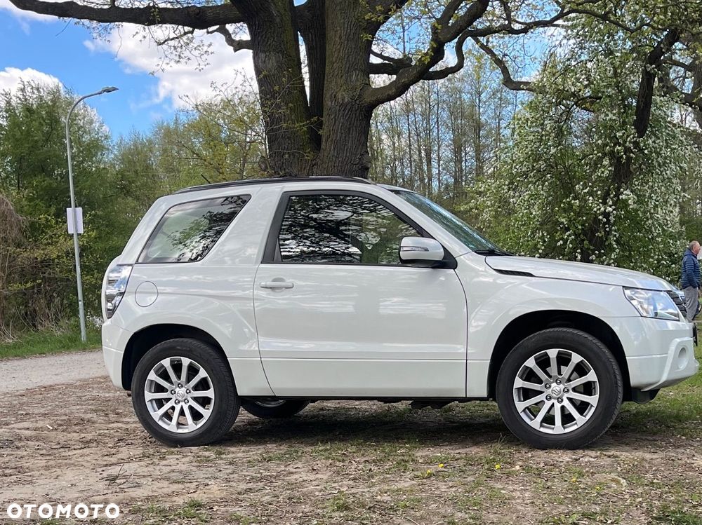 Suzuki Grand Vitara - 33