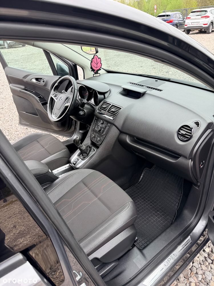 Opel Meriva - 9